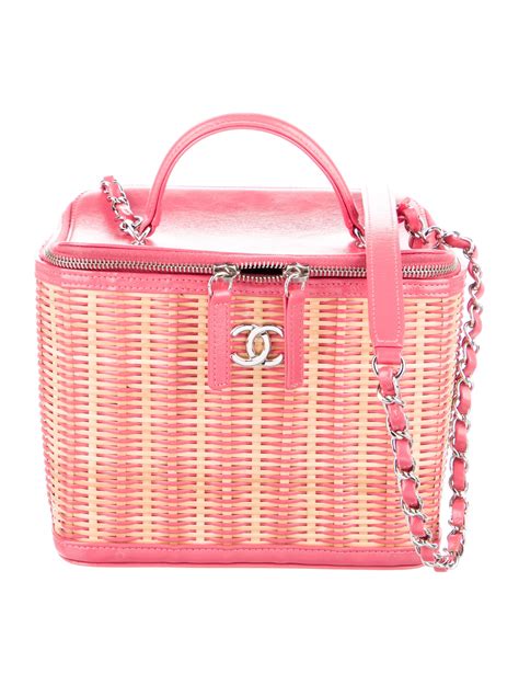 chanel vanity bag 2020